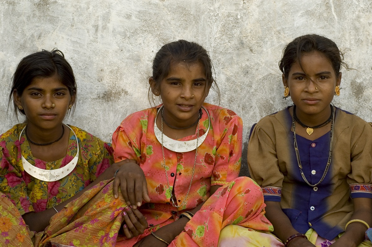 india child girl Unveiling 5 Challenges Faced By Girls in India